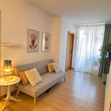 R165 Seaside Apartment Calafell